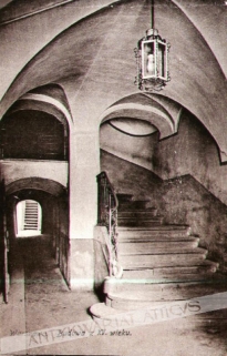 [pocztówka, lata 1920-te] Warszawa. Budowa z XV wieku