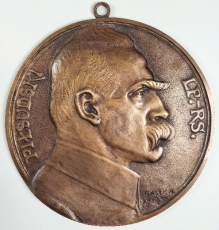 [medalion, 1917] Medalion z portretem Józefa Piłsudskiego