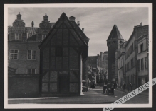 [pocztówka, 1939] Gdańsk. Przy kościele św. Katarzyny