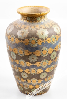 [ceramika, ok. 1900-1930] Wazon ceramiczny z motywami kwiatowymi