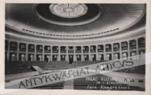 [fotografia na papierze pocztówkowym, 1956] Pałac Kultury i Nauki im. J. Stalina. Sala Kongresowa