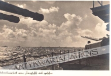 [pocztówka, ok. 1935] [Flota wojenna na morzu]