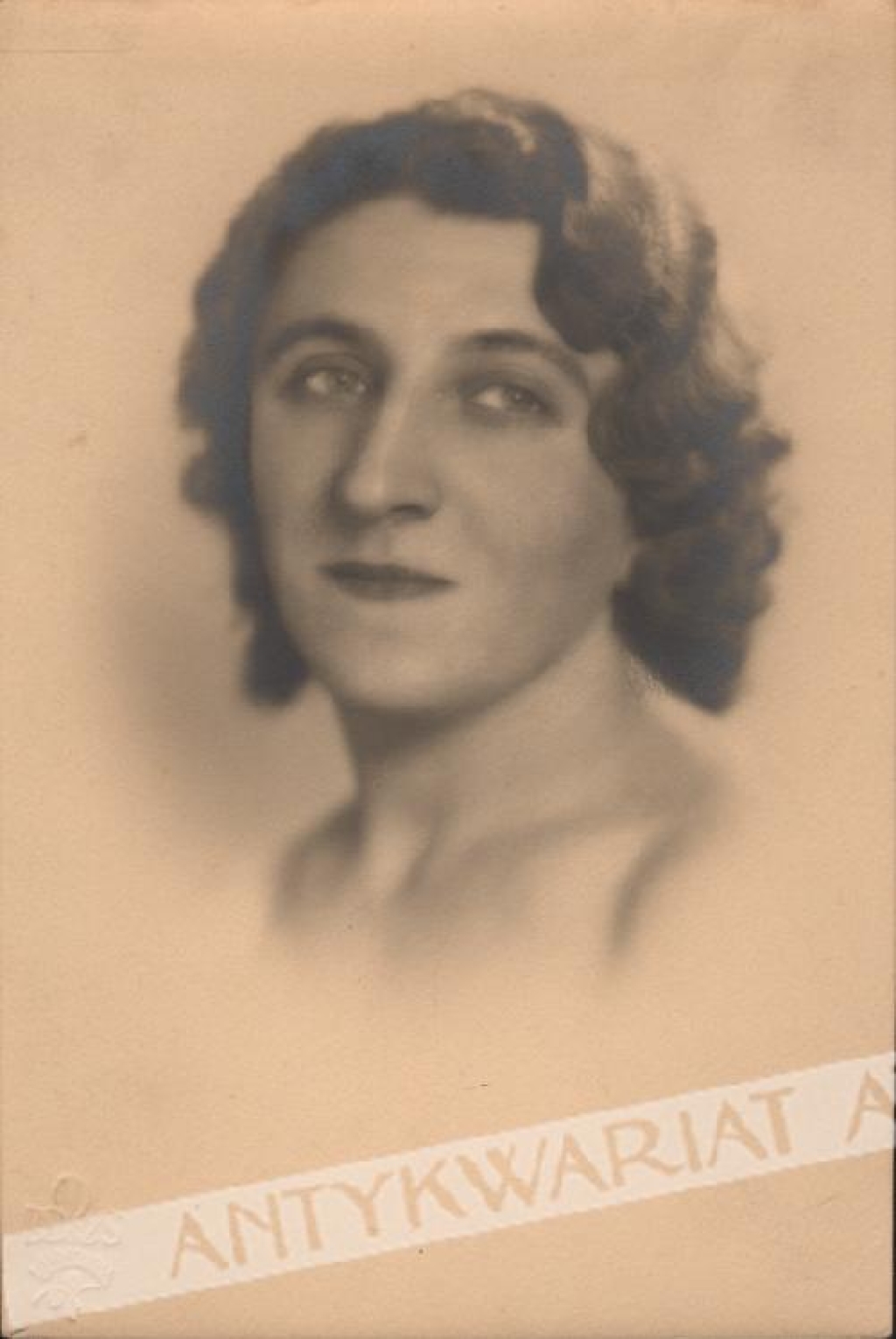 [fotografia, lata 30-te] [Portret kobiety]