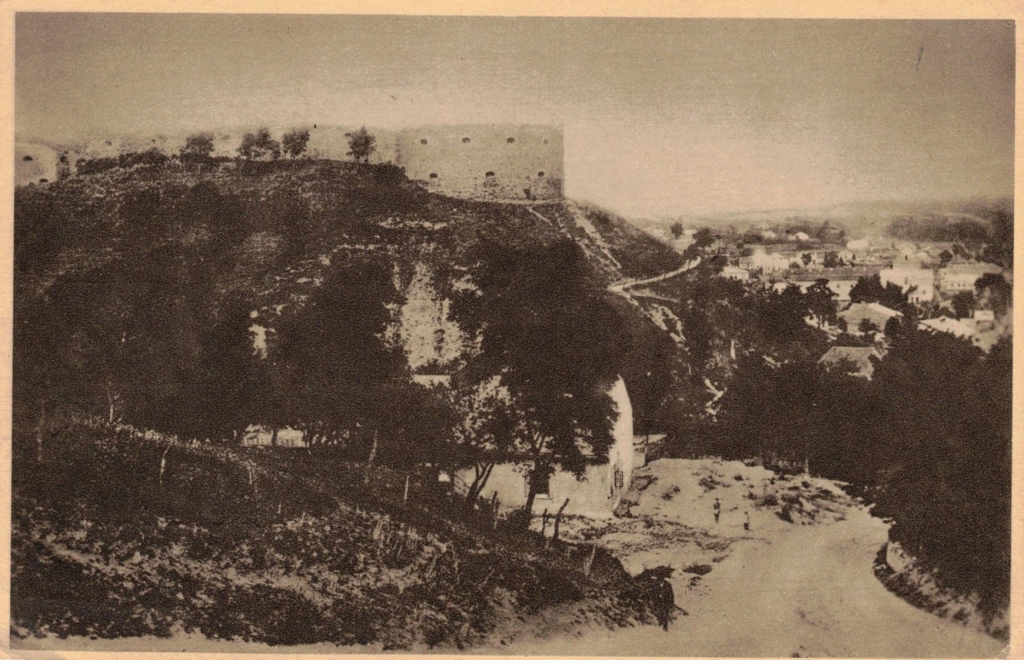 [pocztówka, ok. 1930] Zamek w Trembowli