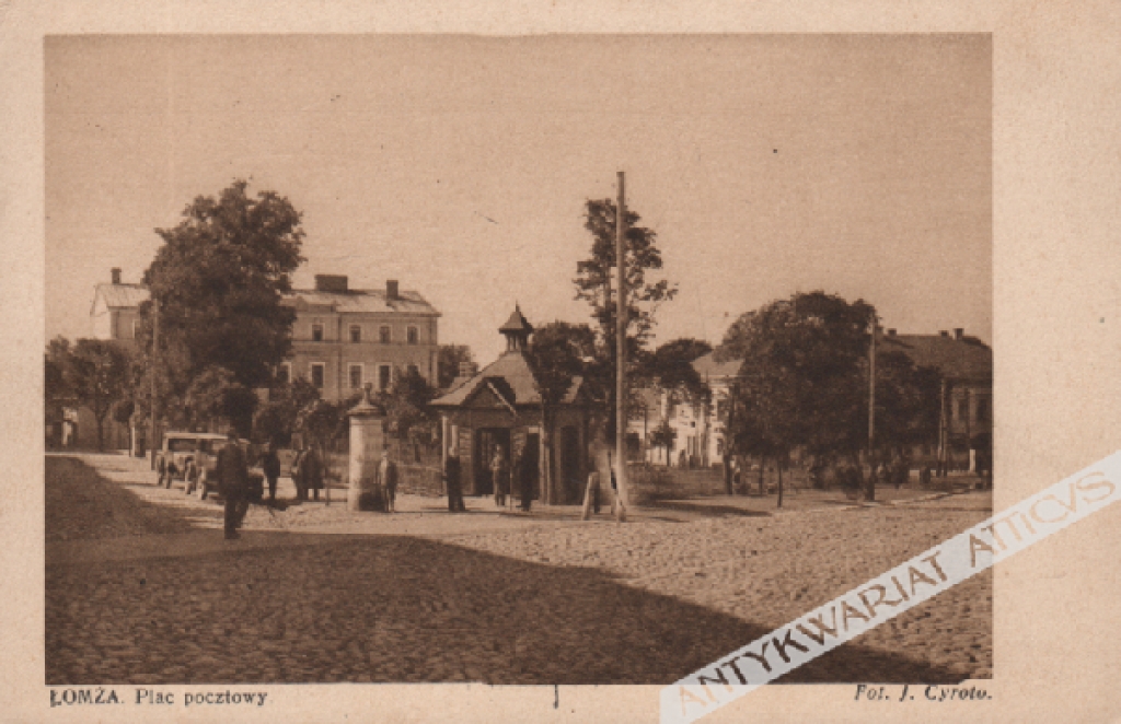 [pocztówka, lata 1920-te] Łomża. Plac pocztowy