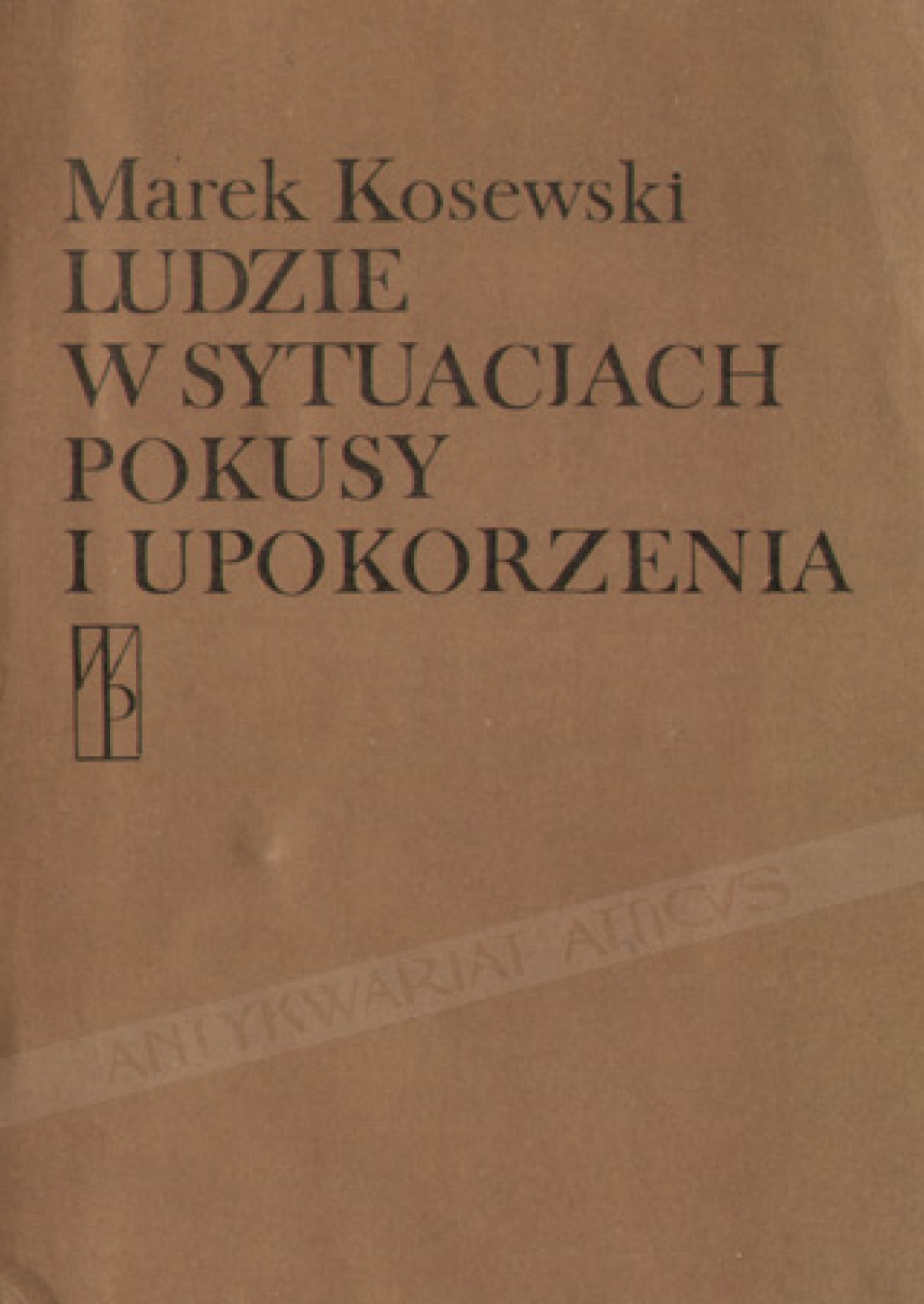 Ludzie w sytuacjach pokusy i upokorzenia