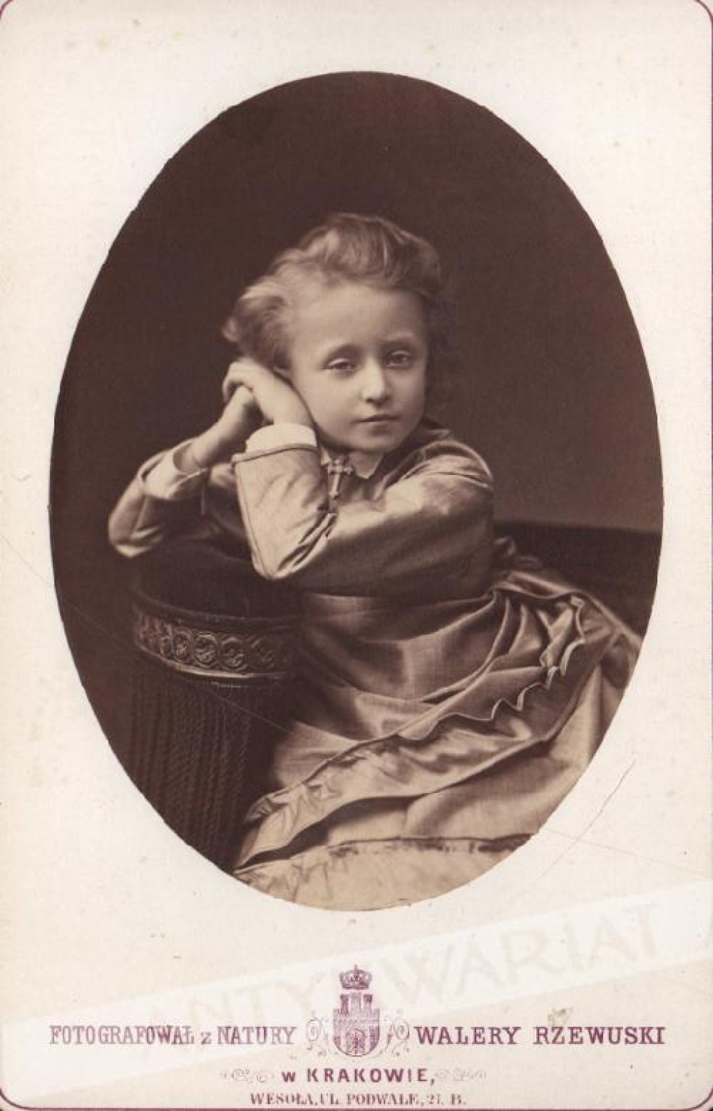 [fotografia, ok. 1880] [portret dziewczynki]
