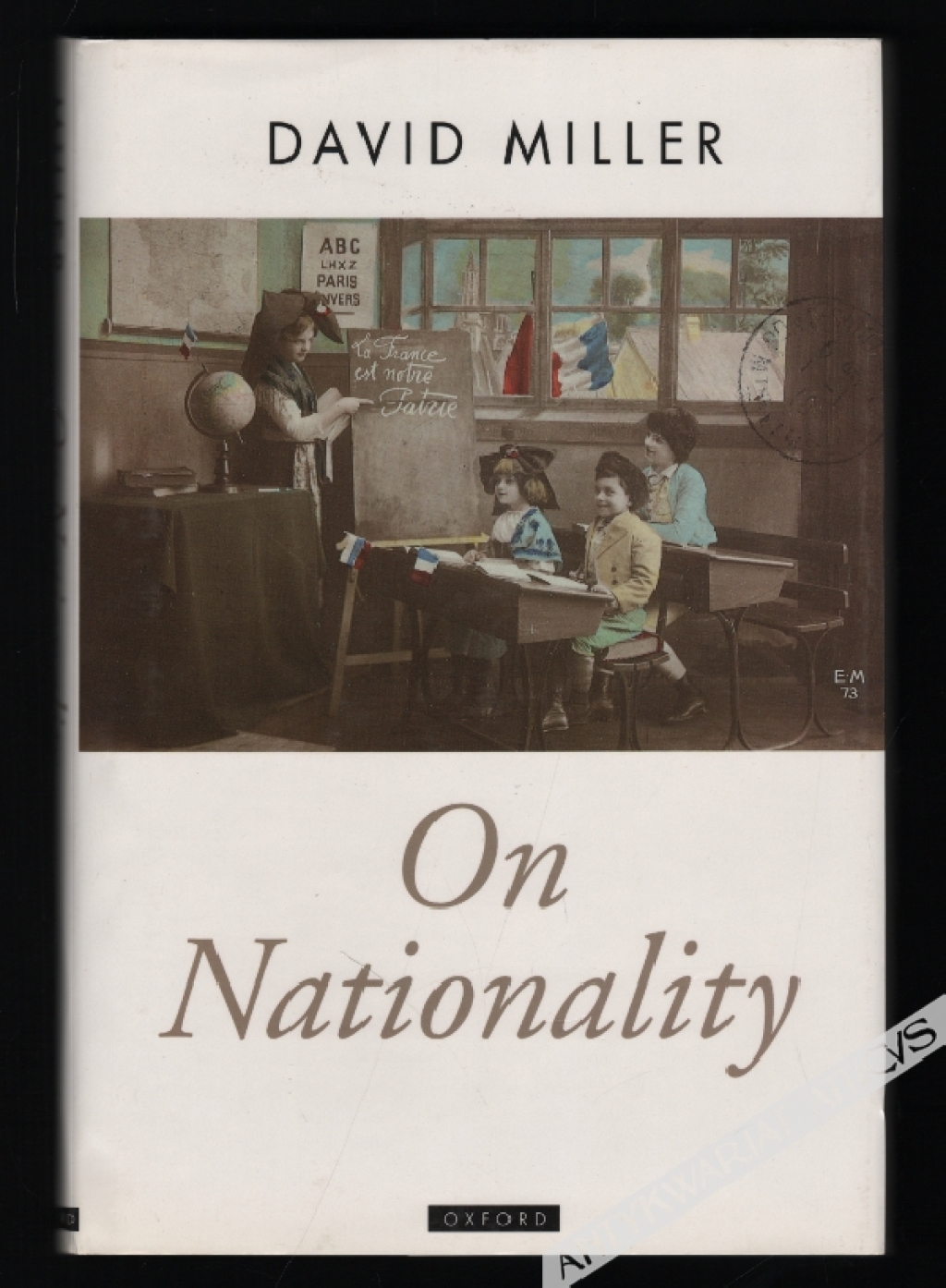 On Nationality  [egz. z księgozbioru prof. J. Szackiego]