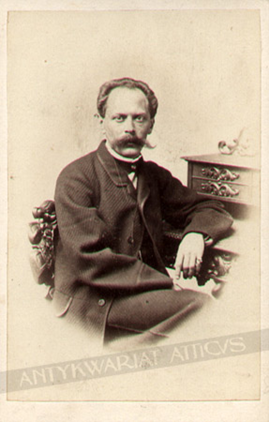 [fotografia ok. 1870] [portret mężczyzny]