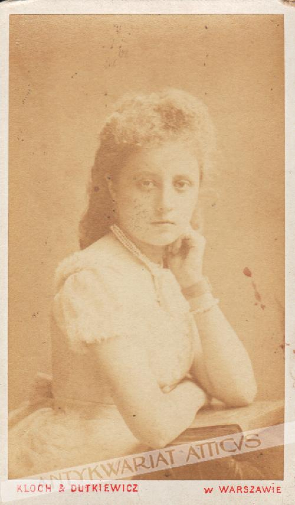 [fotografia, ok. 1880] [portret kobiety]
