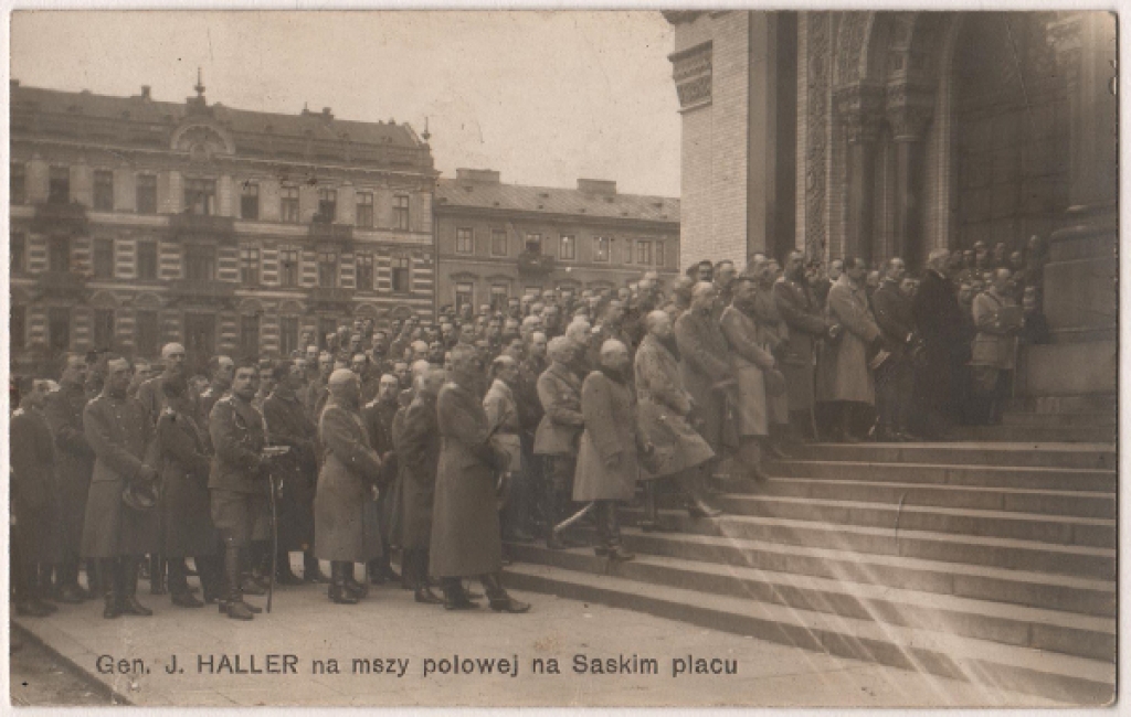 [pocztówka, ok. 1922 r.] Gen. Józef Haller na mszy polowej na Saskim placu