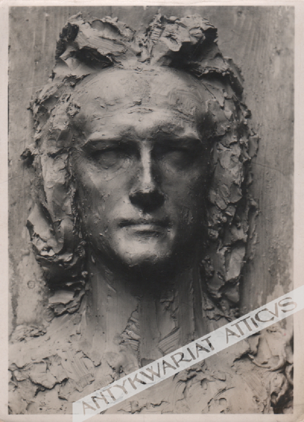 [fotografia, 1938] Studium głowy do posągu Zmartwychwstania. Rzeźbił Konstanty Laszczka