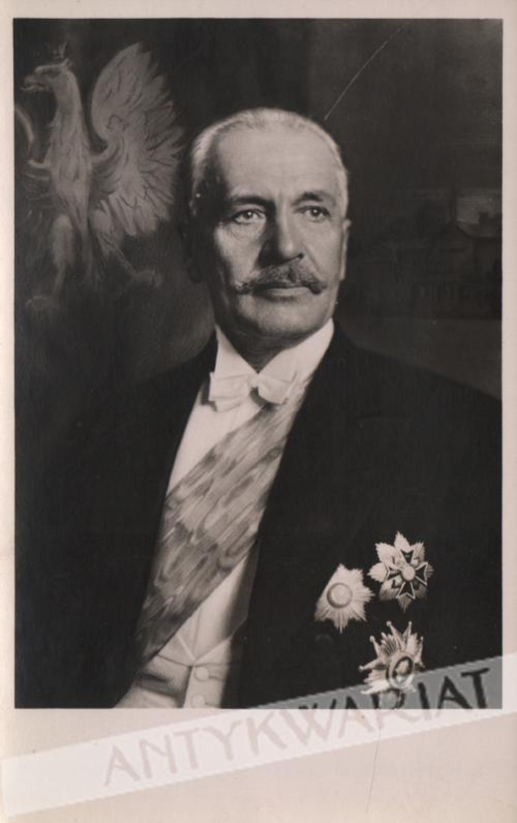 [fotografia na papierze pocztówkowym, ok. 1935] Prezydent Ignacy Mościcki  [zlot ZHP w Spale]