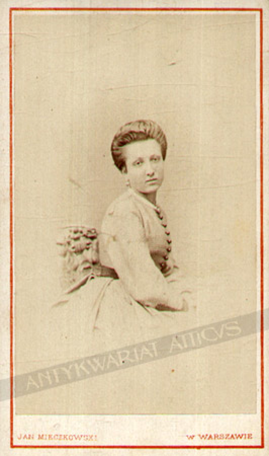 [fotografia, ok. 1870] [portret kobiety]