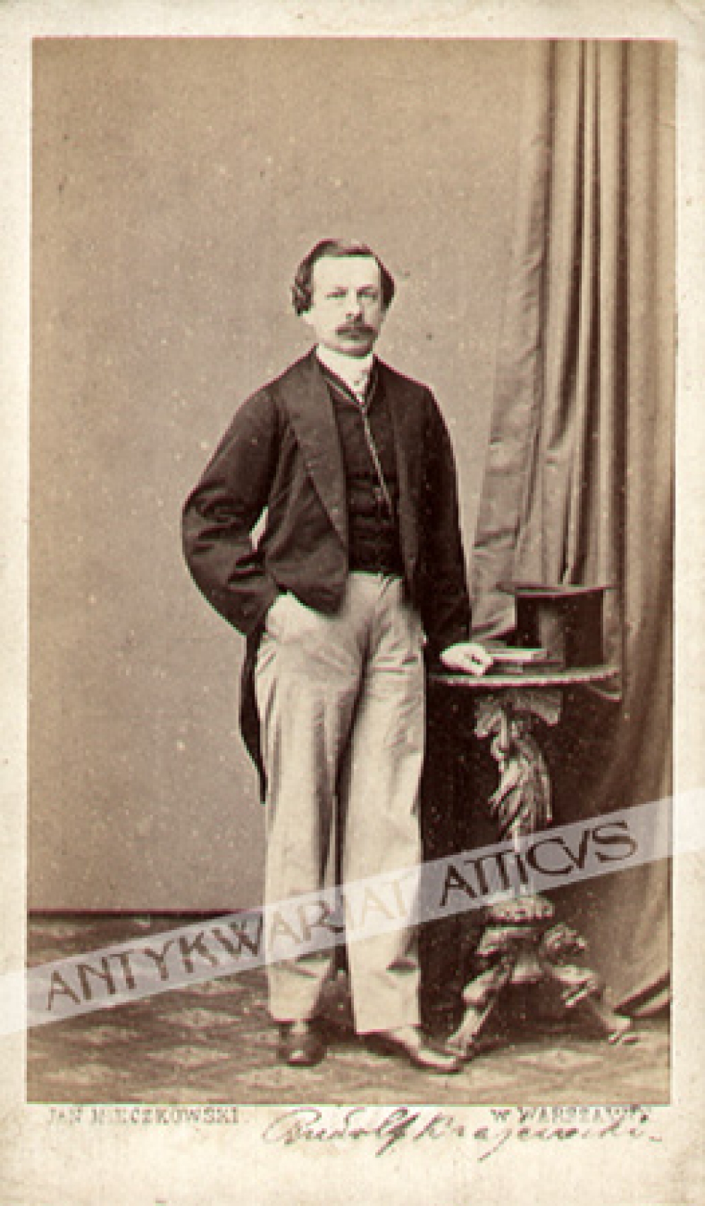[fotografia, ok. 1880] [portret Rudolfa Krajewskiego]